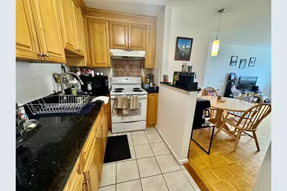 2 Larose Pl #15, Boston, MA 02135 - Photo 5