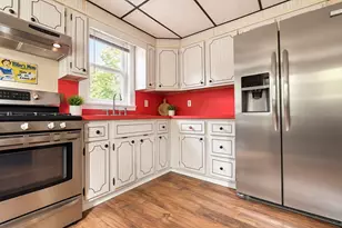 533 Main St, Stoneham, MA 02180 - Photo 7