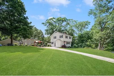 22 Clyde St, Blackstone, MA 01504 - Photo 25