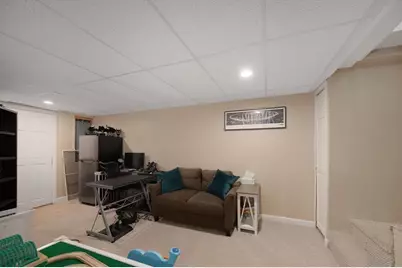 22 Clyde St, Blackstone, MA 01504 - Photo 19