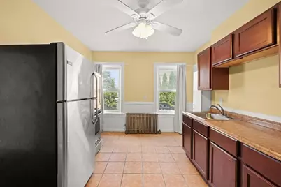 26 Pine St #A, Attleboro, MA 02703 - Photo 9