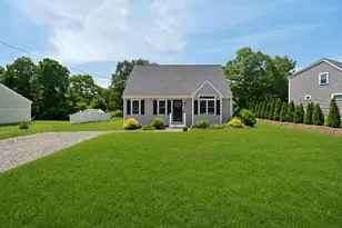 140 Broken Bow Ln, Falmouth, MA 02536 - Photo 3