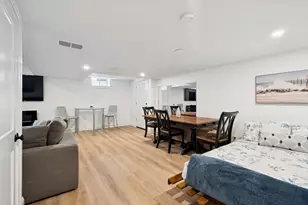 140 Broken Bow Ln, Falmouth, MA 02536 - Photo 25