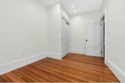 13 S Russell St #2, Boston, MA 02114 - Photo 7