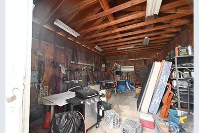 39 Wilbur St, Lowell, MA 01851 - Photo 9