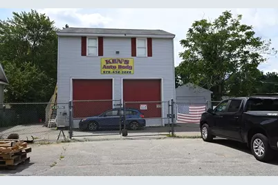 39 Wilbur St, Lowell, MA 01851 - Photo 3