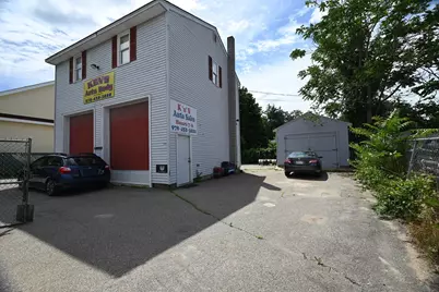 39 Wilbur St, Lowell, MA 01851 - Photo 1