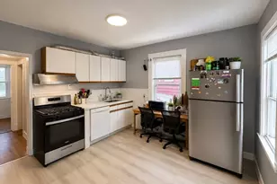 47 Weld Hill St, Boston, MA 02130 - Photo 3