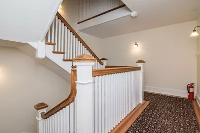 88 Round Hill Rd #2, Northampton, MA 01060 - Photo 7