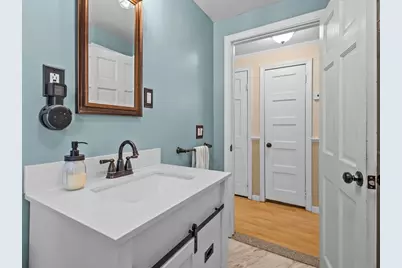 812 Plymouth St, Middleborough, MA 02346 - Photo 19