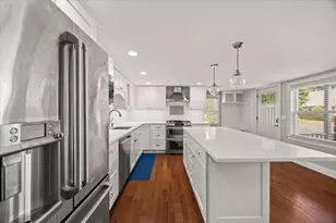 62 Pleasant Cir, Canton, MA 02021 - Photo 9