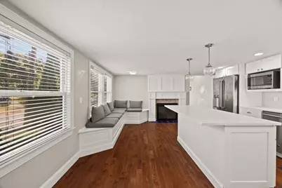 62 Pleasant Cir, Canton, MA 02021 - Photo 5