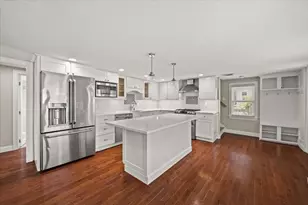 62 Pleasant Cir, Canton, MA 02021 - Photo 7
