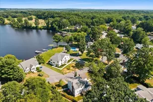 62 Pleasant Cir, Canton, MA 02021 - Photo 35