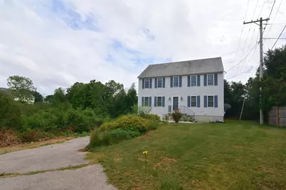 14 Depot St, Upton, MA 01568 - Photo 3