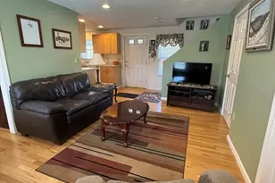 5 Main, Upton, MA 01568 - Photo 7