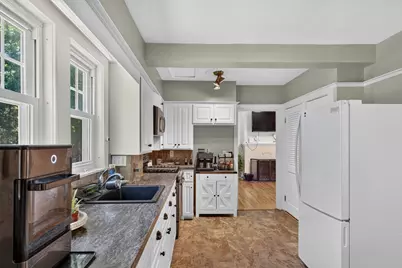 755 Rindge Rd, Fitchburg, MA 01420 - Photo 9