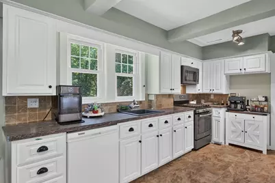 755 Rindge Rd, Fitchburg, MA 01420 - Photo 11