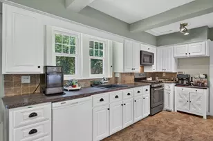 755 Rindge Rd, Fitchburg, MA 01420 - Photo 11