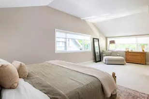 48 Goddard St, Newton, MA 02461 - Photo 9