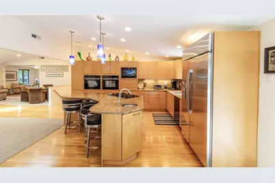 16 Leonard Rd, Sharon, MA 02067 - Photo 5