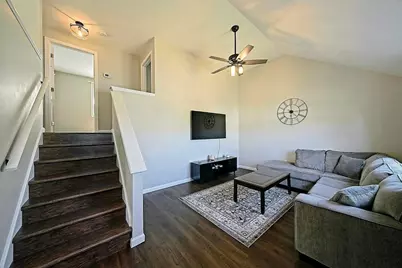 7 Tynan Ave, Taunton, MA 02718 - Photo 17