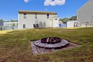 7 Tynan Ave, Taunton, MA 02718 - Photo 9