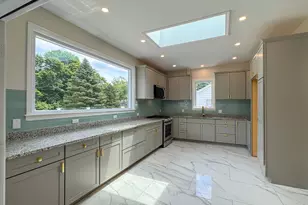 175 Wilbur Ave, Swansea, MA 02777 - Photo 7