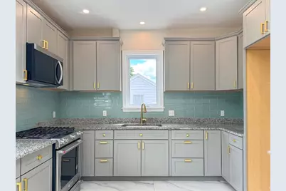 175 Wilbur Ave, Swansea, MA 02777 - Photo 9