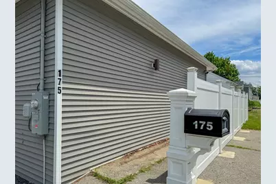 175 Wilbur Ave, Swansea, MA 02777 - Photo 3