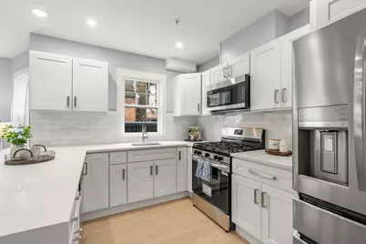 679 Columbia Road #3, Boston, MA 02125 - Photo 5