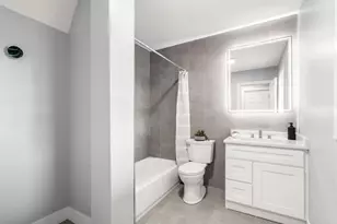 679 Columbia Rd, Boston, MA 02125 - Photo 9