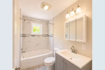 4 Wolfe St, Springfield, MA 01020 - Photo 17