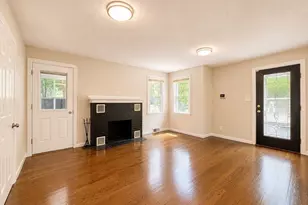4 Wolfe St, Springfield, MA 01020 - Photo 7