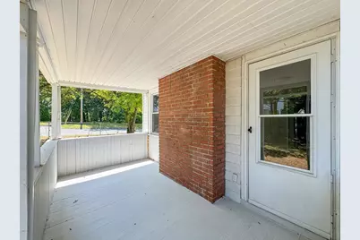 4 Wolfe St, Springfield, MA 01020 - Photo 5