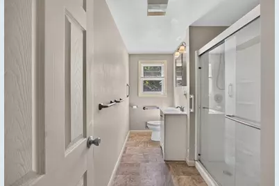 1 Eisenhower Rd, Peabody, MA 01960 - Photo 15