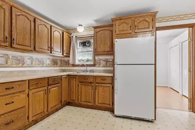 205 Pine St, Gardner, MA 01440 - Photo 13