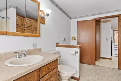 205 Pine St, Gardner, MA 01440 - Photo 17