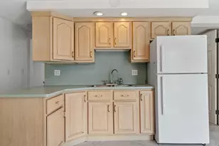 205 Pine St, Gardner, MA 01440 - Photo 23