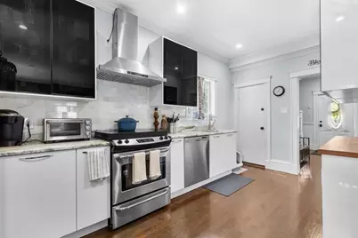 18 Wales Ave, Randolph, MA 02368 - Photo 7