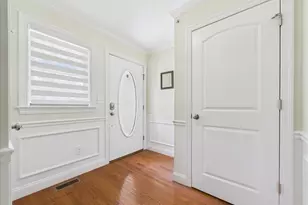 8 Eastern Point Dr, Shrewsbury, MA 01545 - Photo 13