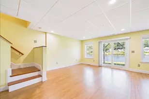 8 Eastern Point Dr, Shrewsbury, MA 01545 - Photo 37