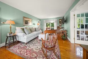 27 Cedarcroft Ln, Waltham, MA 02451 - Photo 11