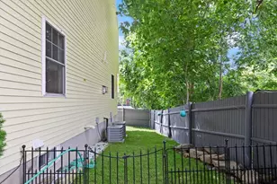 142 Bridge St, Salem, MA 01970 - Photo 27
