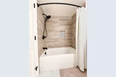 39 Dorchester St #2, Boston, MA 02127 - Photo 11