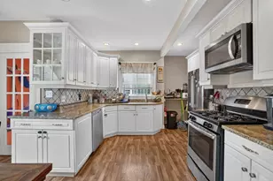 54 Oak St, Brockton, MA 02301 - Photo 7