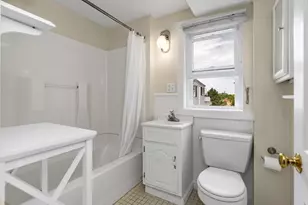 4 Pleasant St, Rockport, MA 01966 - Photo 15