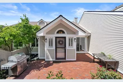 85 Algonquin Road #85, Newton, MA 02467 - Photo 1