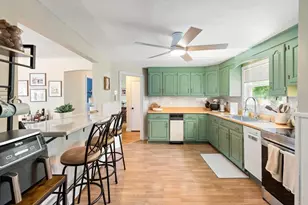 1569 Main St, Tewksbury, MA 01876 - Photo 11