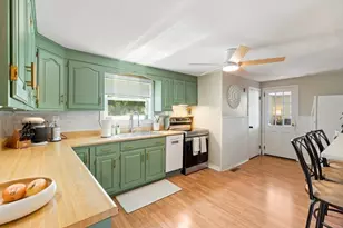 1569 Main St, Tewksbury, MA 01876 - Photo 9